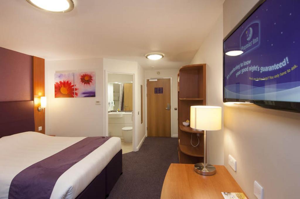 Premier Inn Newcastle Airport South Woolsington Eksteriør billede