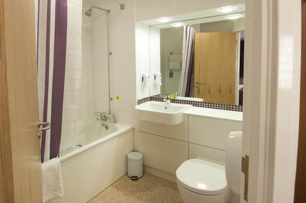 Premier Inn Newcastle Airport South Woolsington Værelse billede