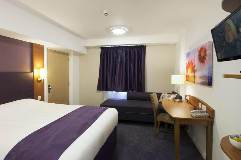 Premier Inn Newcastle Airport South Woolsington Eksteriør billede